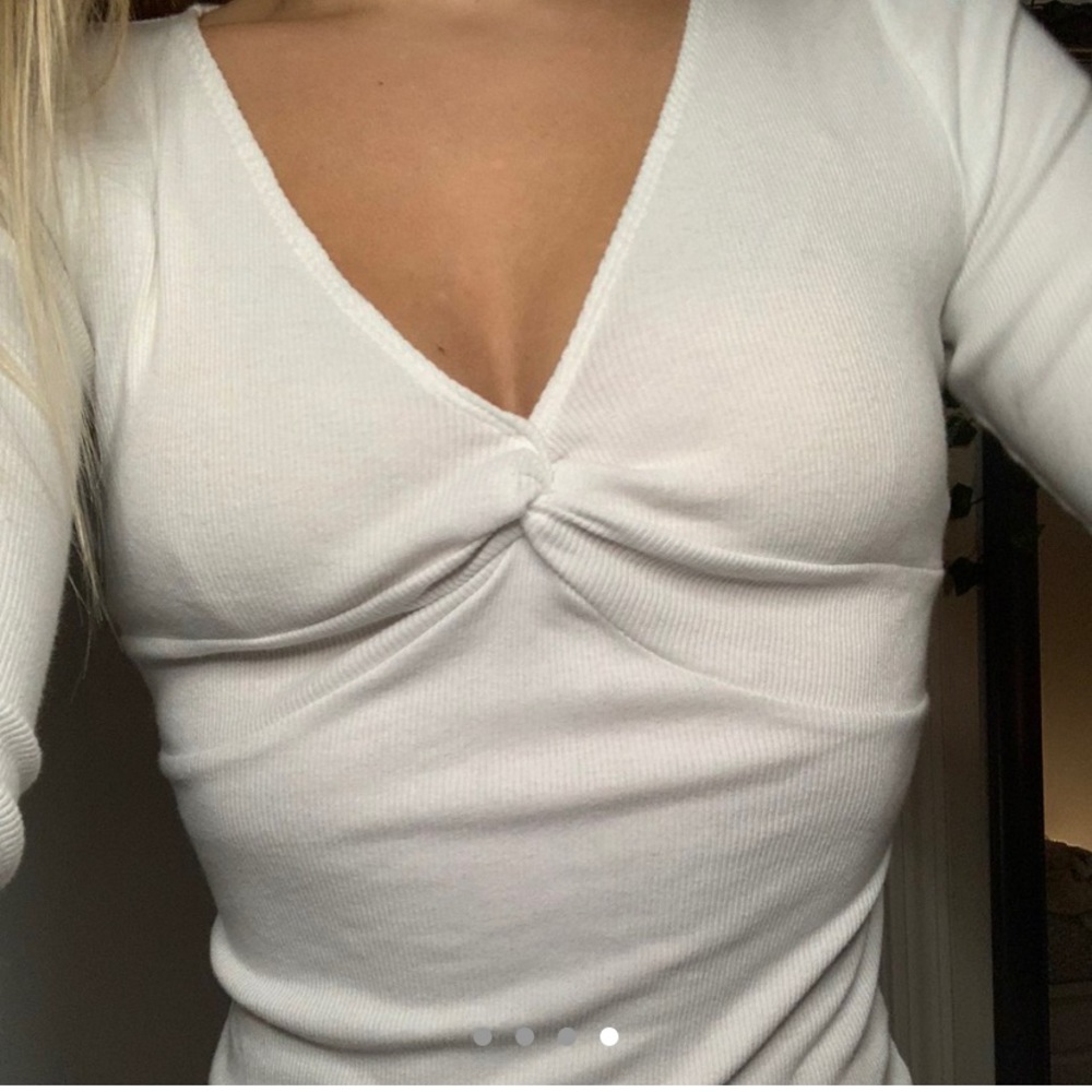 WHITE KNOT TOP - Picture 4 of 4